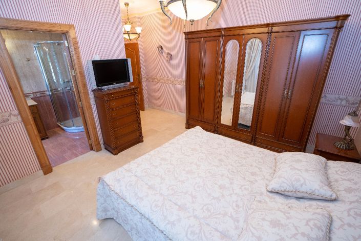 Image No.35-7 Bed Villa for sale
