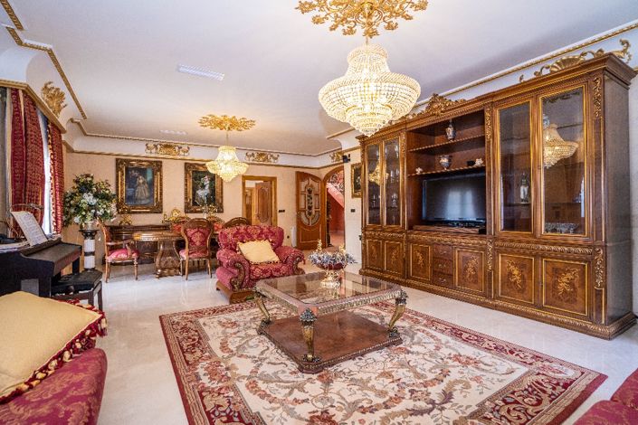 Image No.40-7 Bed Villa for sale