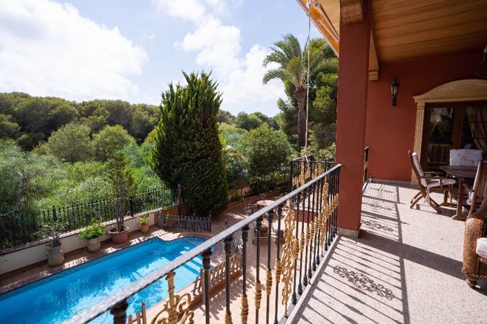 Image No.51-7 Bed Villa for sale