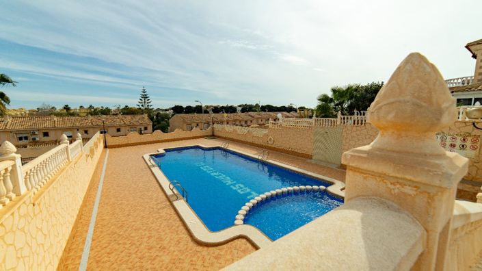 Image No.6-Villa de 2 chambres à vendre à Los Altos