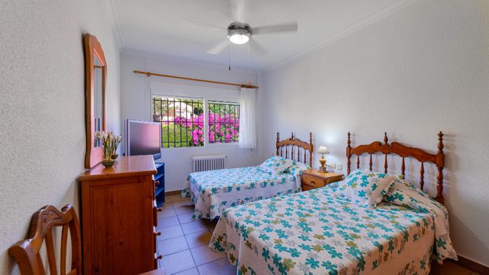 Image No.25-7 Bed Villa for sale