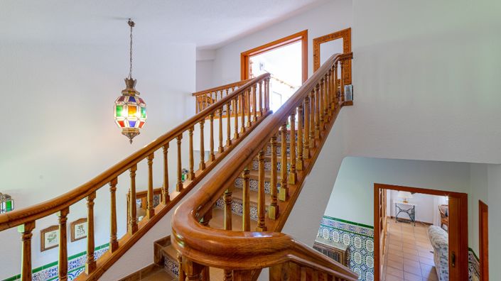 Image No.39-7 Bed Villa for sale