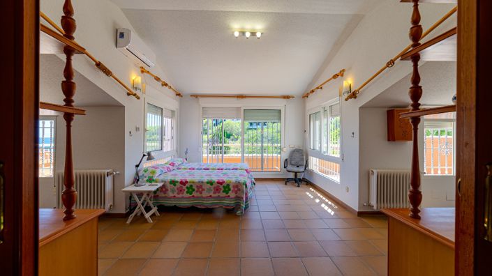 Image No.42-7 Bed Villa for sale