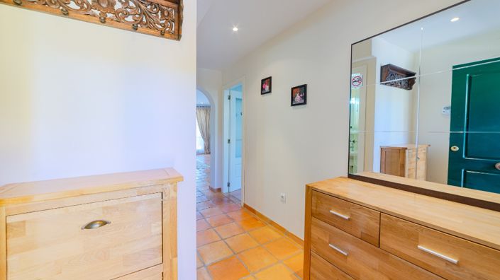 Image No.15-3 Bed Townhouse for sale