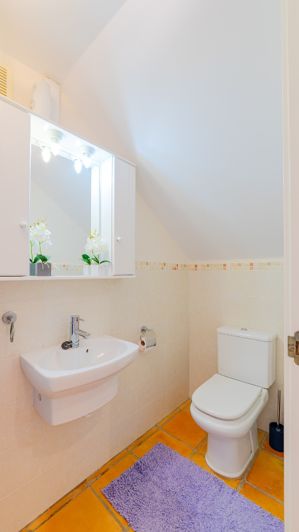 Image No.19-3 Bed Townhouse for sale