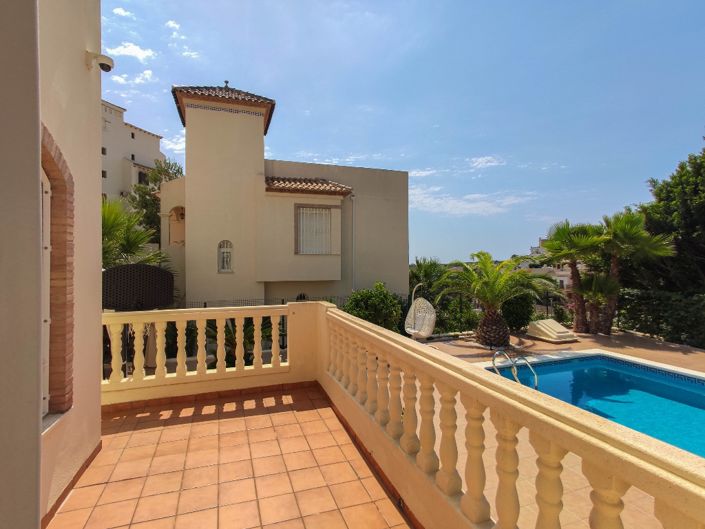 Image No.30-4 Bed Villa for sale