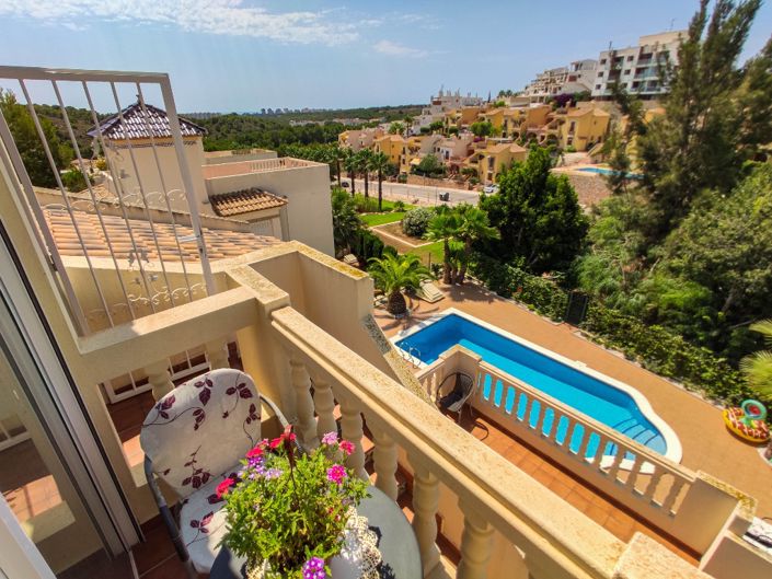 Image No.37-4 Bed Villa for sale