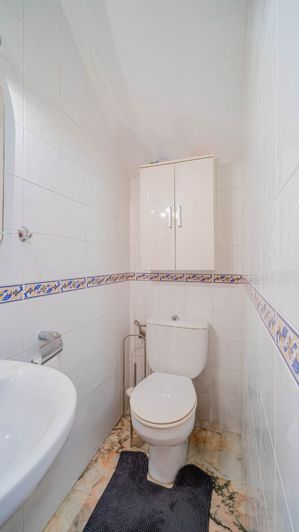 Image No.29-2 Bed Townhouse for sale