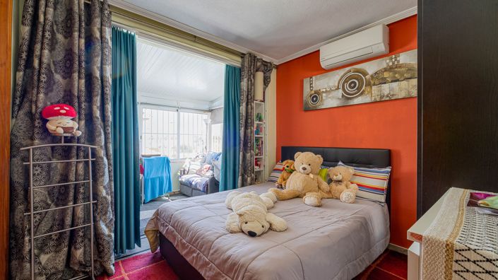 Image No.42-2 Bed Townhouse for sale