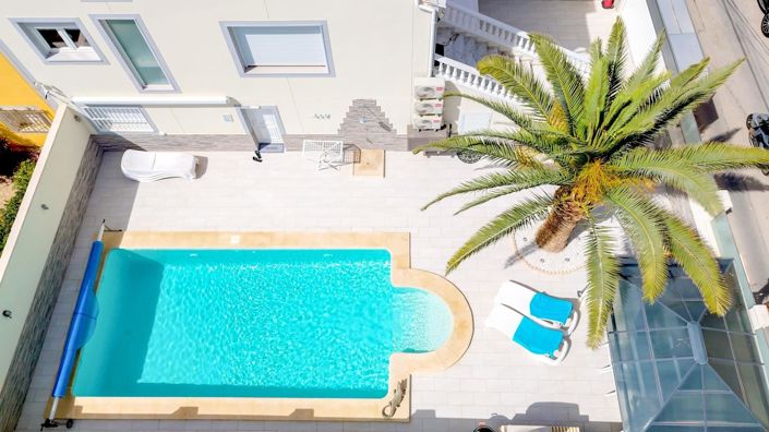 Image No.3-4 Bed Villa for sale