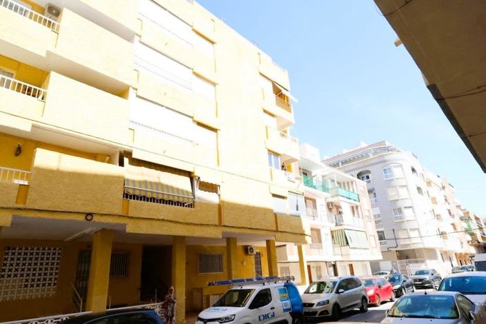 Image No.17-3 Bed Apartment for sale