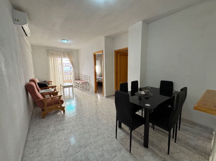Image No.5-Appartement de 2 chambres à vendre à Torrevieja