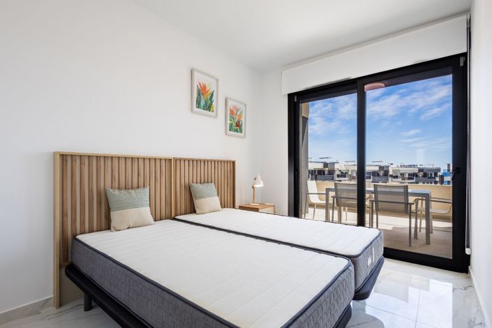 Image No.40-2 Bed Penthouse for sale