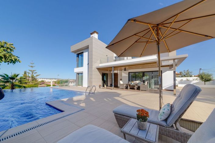Image No.6-3 Bed Villa for sale