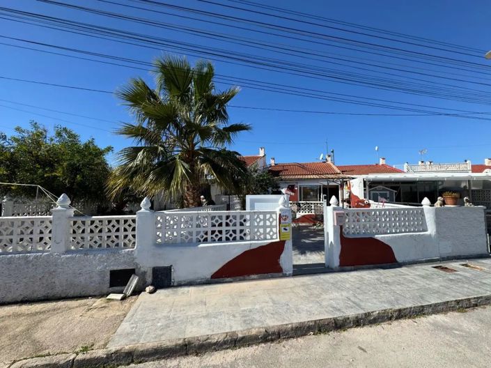 Image No.3-1 Bed Bungalow for sale