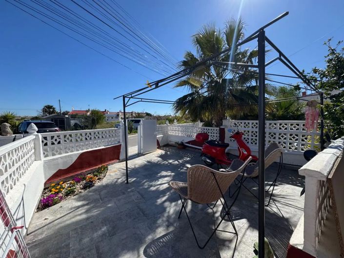 Image No.8-1 Bed Bungalow for sale