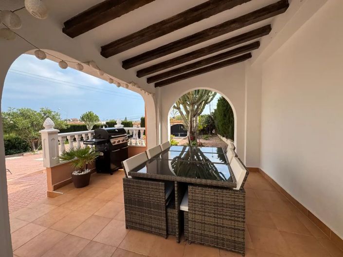 Image No.13-3 Bed Villa for sale