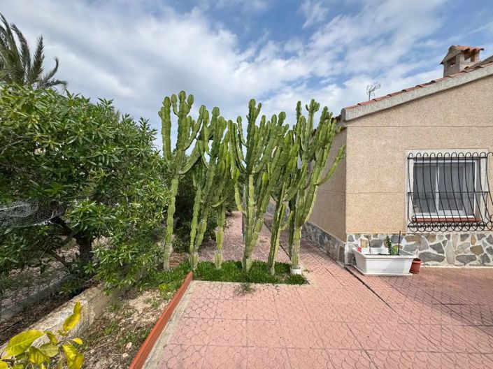 Image No.19-3 Bed Villa for sale