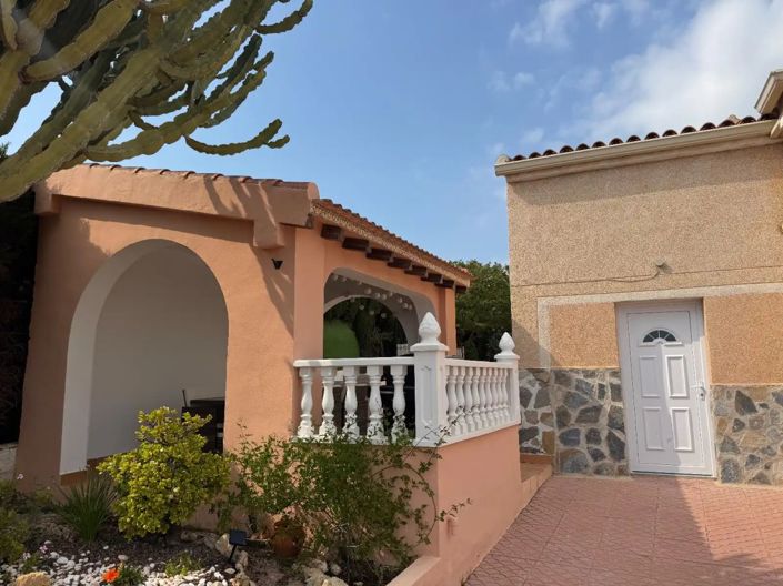 Image No.7-3 Bed Villa for sale