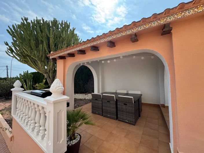 Image No.10-3 Bed Villa for sale