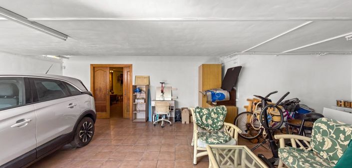 Image No.51-5 Bed Villa for sale