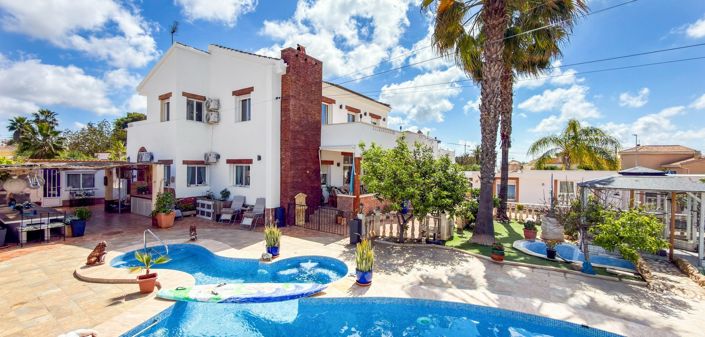 Image No.29-7 Bed Villa for sale