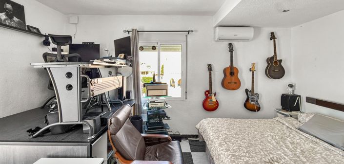 Image No.37-7 Bed Villa for sale