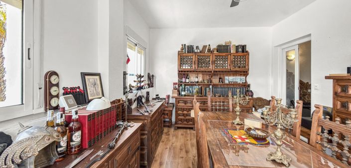 Image No.42-7 Bed Villa for sale