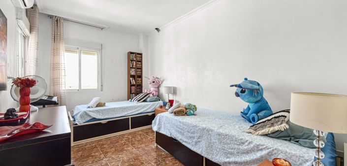 Image No.43-7 Bed Villa for sale