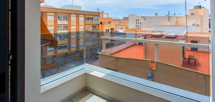 Image No.24-2 Bed Apartment for sale