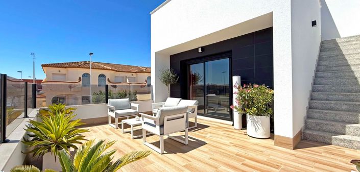 Image No.4-2 Bed Villa for sale