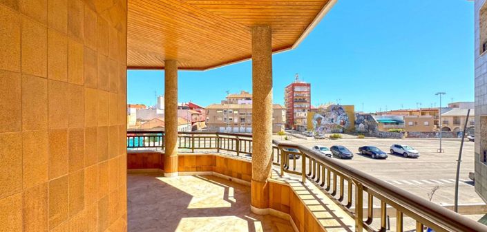 Image No.4-6 Bed Duplex for sale