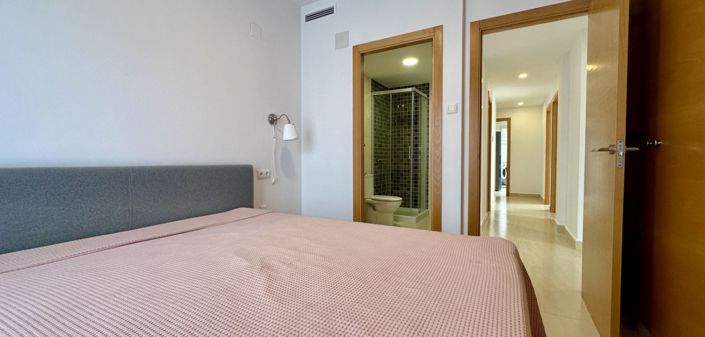 Image No.12-3 Bed Apartment for sale
