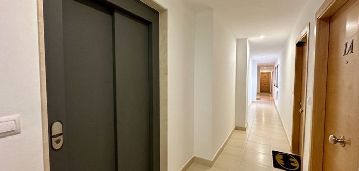 Image No.40-3 Bed Apartment for sale