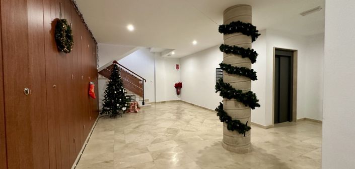 Image No.41-3 Bed Apartment for sale