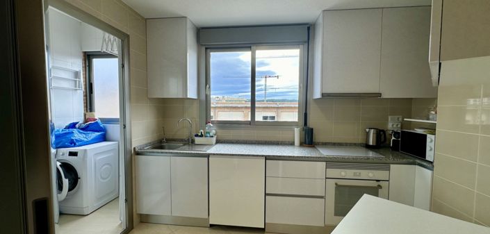 Image No.6-3 Bed Apartment for sale
