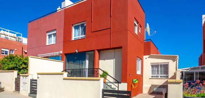 Image No.3-3 Bed Townhouse for sale