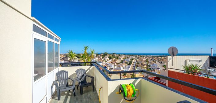 Image No.9-3 Bed Townhouse for sale