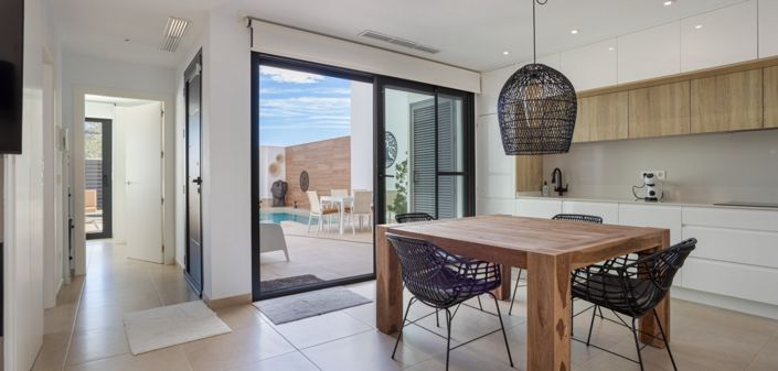 Image No.40-3 Bed Townhouse for sale