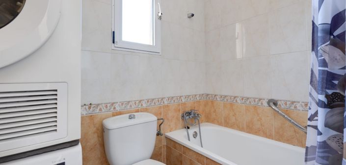 Image No.5-3 Bed Townhouse for sale