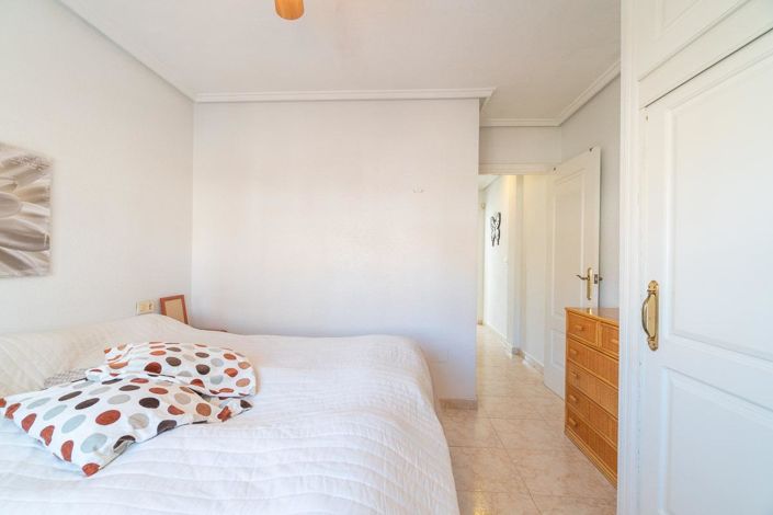Image No.25-2 Bed Duplex for sale