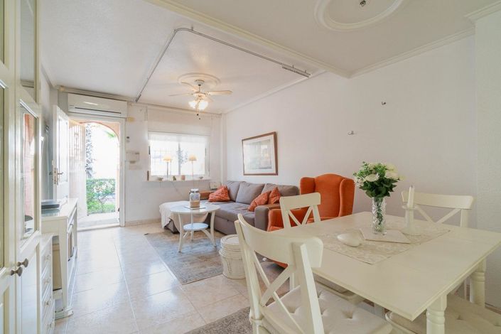 Image No.9-2 Bed Duplex for sale