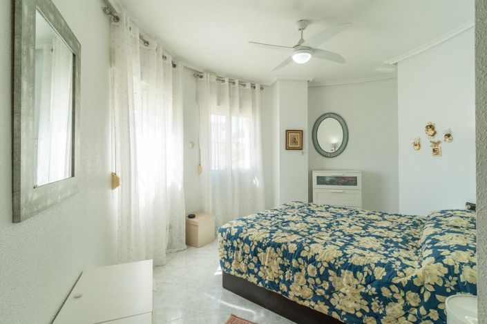 Image No.29-3 Bed Villa for sale