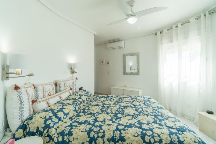 Image No.30-3 Bed Villa for sale
