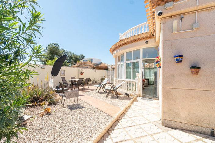 Image No.41-3 Bed Villa for sale