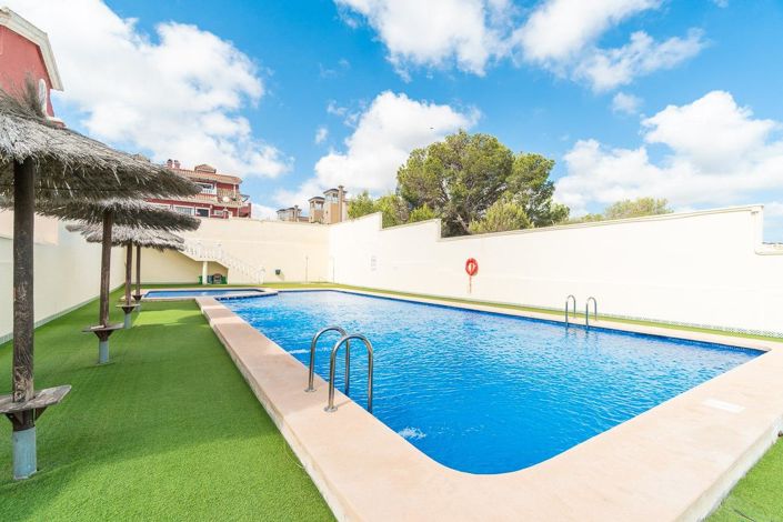 Image No.33-3 Bed Villa for sale