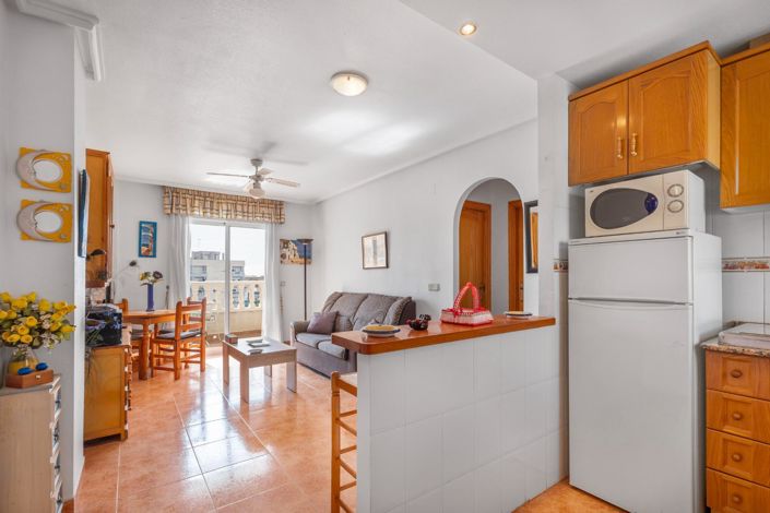 Image No.11-2 Bed Apartment for sale