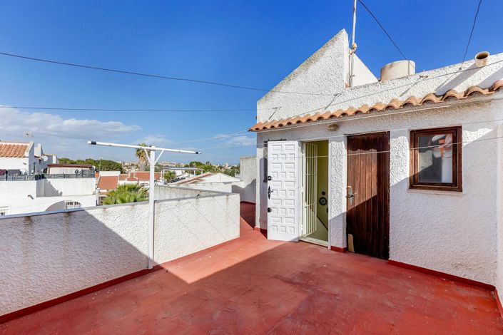 Image No.5-Villa de 6 chambres à vendre à Torrevieja