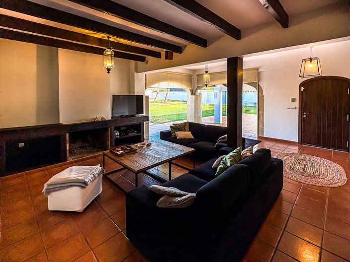 Image No.11-4 Bed Villa for sale