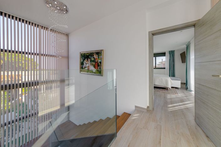 Image No.43-4 Bed Villa for sale